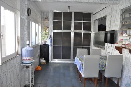 Apartamento à venda com 58m², 3 quartos e 1 vagaCozinha