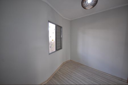 Casa de condomínio à venda com 71m², 2 quartos e 1 vagaQuarto 2