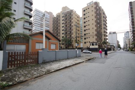 Apartamento para alugar com 250m², 3 quartos e 4 vagas Apartamento para alugar com 250m², 3 quartos e 4 vagasFachada