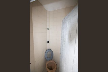 Apartamento para alugar com 250m², 3 quartos e 4 vagas Apartamento para alugar com 250m², 3 quartos e 4 vagasBanheiro 2