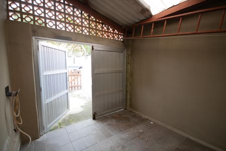 Apartamento para alugar com 250m², 3 quartos e 4 vagas Apartamento para alugar com 250m², 3 quartos e 4 vagasÁrea de Serviço