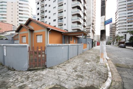Apartamento para alugar com 250m², 3 quartos e 4 vagas Apartamento para alugar com 250m², 3 quartos e 4 vagasFachada