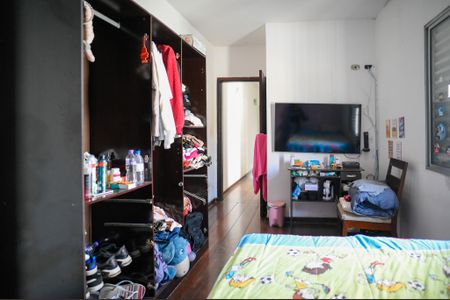Casa à venda com 150m², 3 quartos e 2 vagas Casa à venda com 150m², 3 quartos e 2 vagasQuarto 1