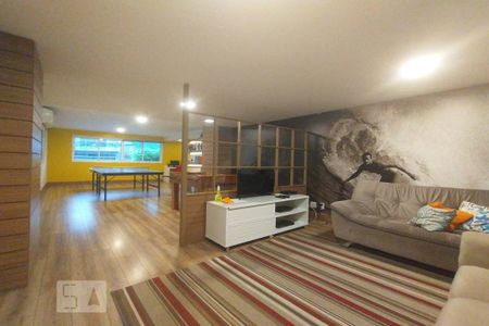 Apartamento à venda com 85m², 2 quartos e 2 vagas Apartamento à venda com 85m², 2 quartos e 2 vagasÁrea comum Salão de jogos