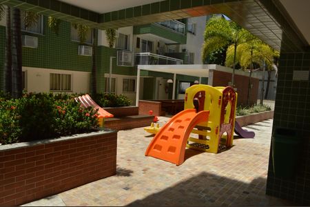 Apartamento à venda com 85m², 2 quartos e 2 vagasÁrea comum - Playground