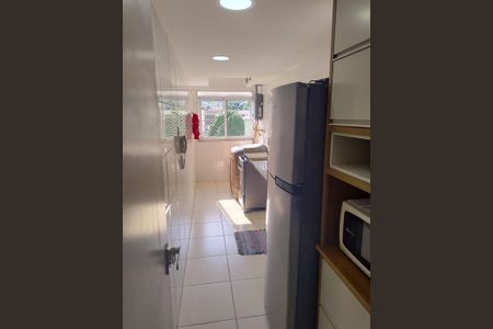 Apartamento à venda com 85m², 2 quartos e 2 vagas Apartamento à venda com 85m², 2 quartos e 2 vagasCozinha