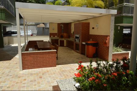 Apartamento à venda com 85m², 2 quartos e 2 vagasÁrea comum - Churrasqueira