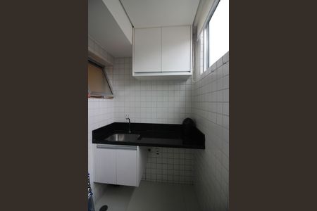 Apartamento à venda com 67m², 2 quartos e 1 vagaÁrea de Serviço