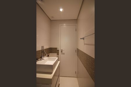 Apartamento à venda com 67m², 2 quartos e 1 vagaBanheiro Social