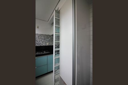 Apartamento à venda com 67m², 2 quartos e 1 vagaÁrea de Serviço