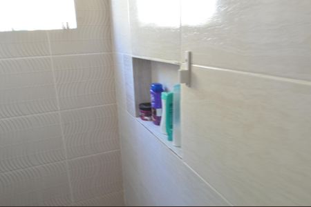 Casa de condomínio à venda com 80m², 3 quartos e sem vaga Casa de condomínio à venda com 80m², 3 quartos e sem vagaBanheiro