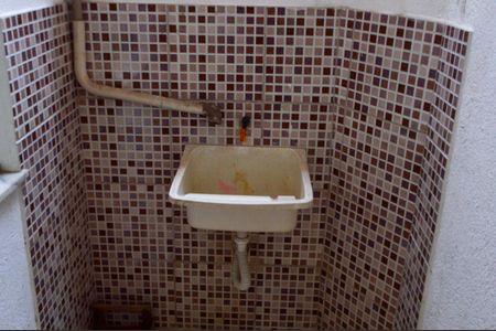 Casa de condomínio à venda com 80m², 2 quartos e sem vagaÁrea de Serviço