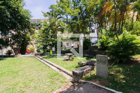 Casa de condomínio à venda com 80m², 2 quartos e sem vagaÁrea comum