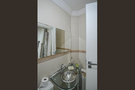 Apartamento à venda com 412m², 4 quartos e 4 vagas Apartamento à venda com 412m², 4 quartos e 4 vagasBanheiro de serviço 2