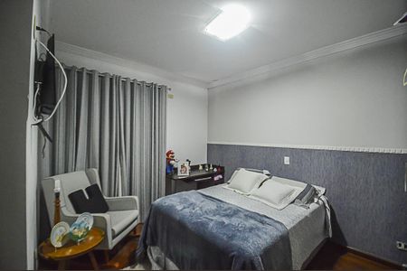 Apartamento à venda com 412m², 4 quartos e 4 vagas Apartamento à venda com 412m², 4 quartos e 4 vagasSuíte 2