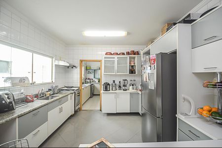 Apartamento à venda com 412m², 4 quartos e 4 vagas Apartamento à venda com 412m², 4 quartos e 4 vagasCozinha