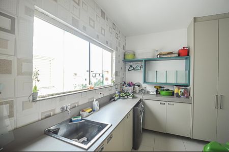 Apartamento à venda com 412m², 4 quartos e 4 vagas Apartamento à venda com 412m², 4 quartos e 4 vagasCozinha
