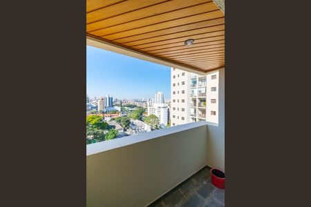 Apartamento à venda com 56m², 2 quartos e 1 vaga Apartamento à venda com 56m², 2 quartos e 1 vagaVaranda