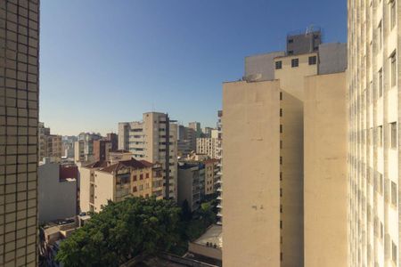 Apartamento à venda com 64m², 2 quartos e 1 vaga Apartamento à venda com 64m², 2 quartos e 1 vagaVista do Quarto 1