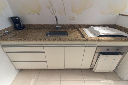 Apartamento à venda com 64m², 2 quartos e 1 vaga Apartamento à venda com 64m², 2 quartos e 1 vagaCozinha