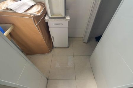 Apartamento à venda com 64m², 2 quartos e 1 vaga Apartamento à venda com 64m², 2 quartos e 1 vagaÁrea de Serviço