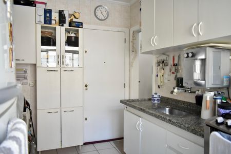 Apartamento à venda com 62m², 2 quartos e sem vaga Apartamento à venda com 62m², 2 quartos e sem vagaCozinha
