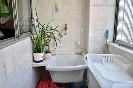 Apartamento à venda com 62m², 2 quartos e sem vaga Apartamento à venda com 62m², 2 quartos e sem vagaÁrea de Serviço