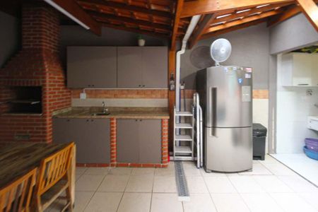 Casa à venda com 200m², 3 quartos e 2 vagasEspaço Gourmet