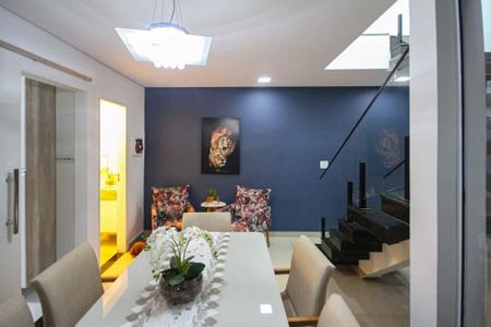 Casa à venda com 200m², 3 quartos e 2 vagasSala de Jantar