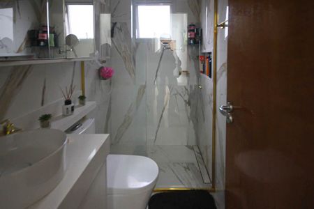 Casa à venda com 200m², 3 quartos e 2 vagasBanheiro Social