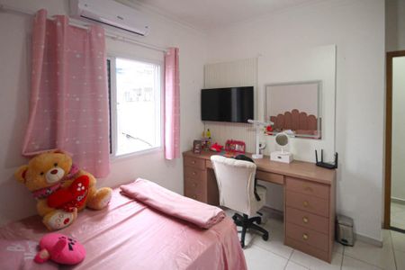 Casa à venda com 200m², 3 quartos e 2 vagasQuarto