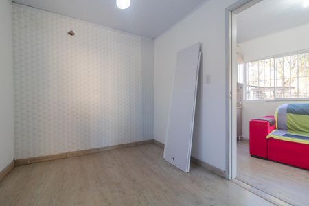 Casa à venda com 90m², 2 quartos e sem vaga Casa à venda com 90m², 2 quartos e sem vagaQuarto