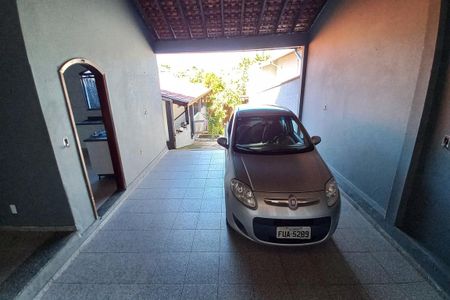 Casa à venda com 140m², 3 quartos e 7 vagas Casa à venda com 140m², 3 quartos e 7 vagasVista da sala