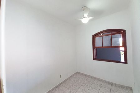 Casa à venda com 140m², 3 quartos e 7 vagas Casa à venda com 140m², 3 quartos e 7 vagasQuarto 1