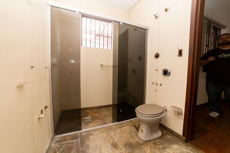 Casa à venda com 155m², 4 quartos e 1 vaga Casa à venda com 155m², 4 quartos e 1 vagaBanheiro da Suíte