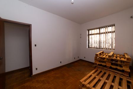 Casa à venda com 155m², 4 quartos e 1 vaga Casa à venda com 155m², 4 quartos e 1 vagaQuarto 1