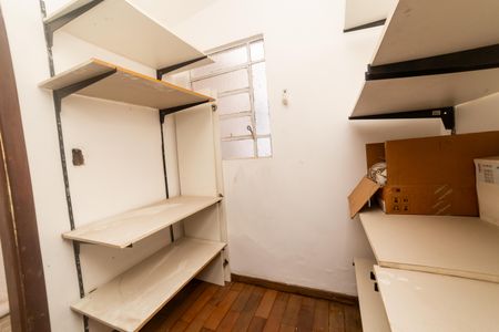 Casa à venda com 155m², 4 quartos e 1 vaga Casa à venda com 155m², 4 quartos e 1 vagaQuarto de Serviço