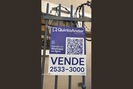 Casa à venda com 155m², 4 quartos e 1 vaga Casa à venda com 155m², 4 quartos e 1 vagaPlaca instalada