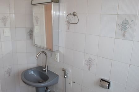Apartamento para alugar com 103m², 3 quartos e sem vagaBanheiro