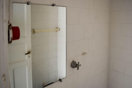 Casa à venda com 90m², 2 quartos e 1 vaga Casa à venda com 90m², 2 quartos e 1 vagaEdícula