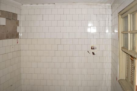 Casa à venda com 90m², 2 quartos e 1 vaga Casa à venda com 90m², 2 quartos e 1 vagaEdícula