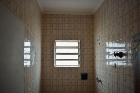 Casa à venda com 90m², 2 quartos e 1 vaga Casa à venda com 90m², 2 quartos e 1 vagaBanheiro