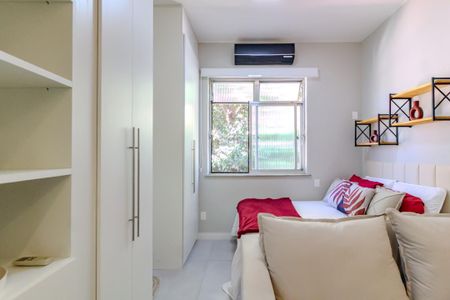 Studio à venda com 30m², 1 quarto e 1 vaga Studio à venda com 30m², 1 quarto e 1 vagaStudio