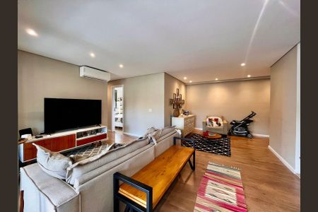 Apartamento à venda com 120m², 3 quartos e 2 vagas Apartamento à venda com 120m², 3 quartos e 2 vagasSala