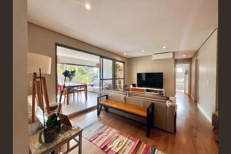 Apartamento à venda com 120m², 3 quartos e 2 vagas Apartamento à venda com 120m², 3 quartos e 2 vagasSala