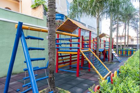 Apartamento à venda com 57m², 2 quartos e 1 vaga Apartamento à venda com 57m², 2 quartos e 1 vagaPlayground