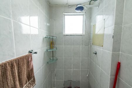 Apartamento à venda com 57m², 2 quartos e 1 vaga Apartamento à venda com 57m², 2 quartos e 1 vagaBanheiro