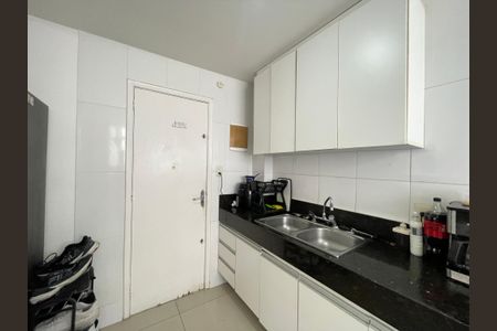 Apartamento à venda com 67m², 2 quartos e 1 vaga Apartamento à venda com 67m², 2 quartos e 1 vagaCozinha