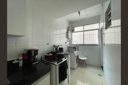 Apartamento à venda com 67m², 2 quartos e 1 vaga Apartamento à venda com 67m², 2 quartos e 1 vagaCozinha