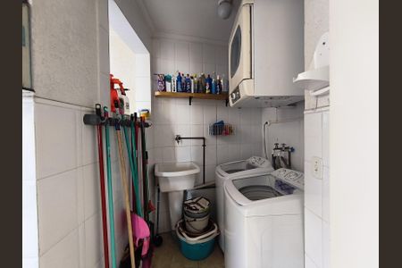 Casa à venda com 160m², 3 quartos e 2 vagasÁrea de Serviço